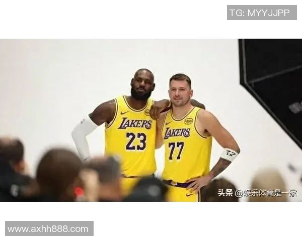 湖人队或助力东契奇重聚前队友引发球迷热议 湖人队或助力东契奇重聚前队友引发球迷热议